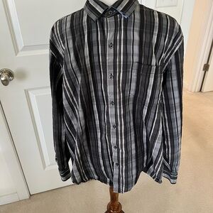 Tommy Bahama Men's Black and Gray Long Sleeve Shirt - Size XL